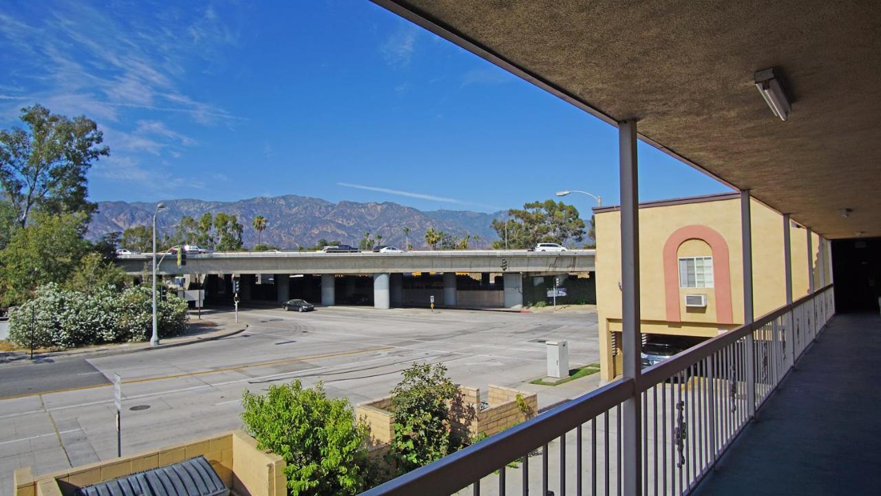 Lincoln Motel - Los Angeles, Hollywood Area Pasadena Dış mekan fotoğraf